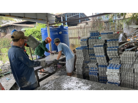 XƯỞNG SẢN XUẤT CON KÊ BÊ TÔNG