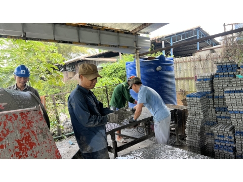 XƯỞNG SẢN XUẤT CON KÊ BÊ TÔNG