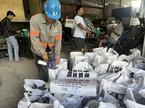 SẢN XUẤT CON KÊ BÊ TÔNG 